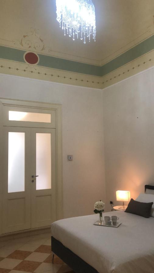 Maison Flores Deluxe Μπάρι Εξωτερικό φωτογραφία